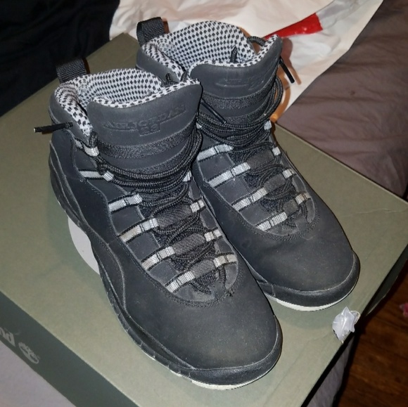 Air Jordan Retro 10s - Picture 2 of 5